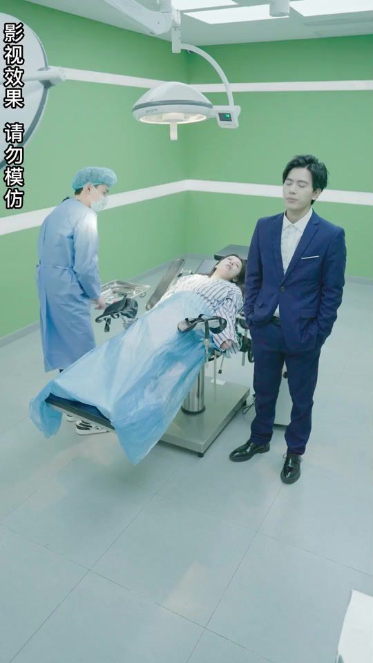 離婚后，傅總追妻跪求原諒！(全集)